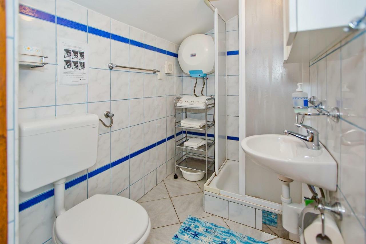 Apartments Cloud Хвар Экстерьер фото